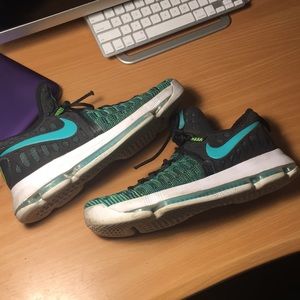 Nike Zoom KD 9 Kevin Durant Sneakers